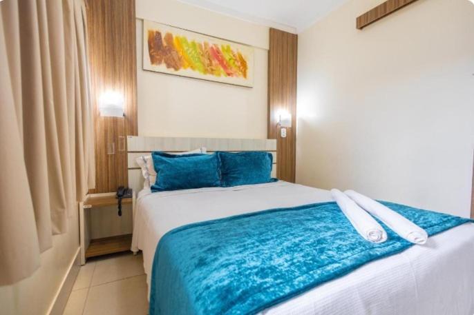 Lacqua Diroma III Com Roupa De Cama Destinos Combinados Turismo Caldas Novas Luaran gambar